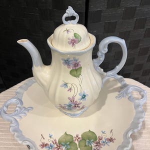 Floral Tray and Teapot set