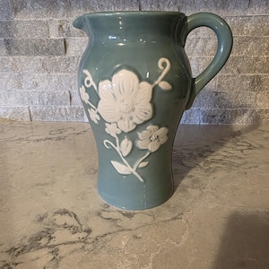 portugal pottery telefloral pitcher vase