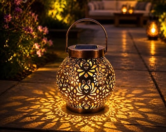 Hanglantaarn op zonne-energie | Waterdichte buitentuinlamp | Vintage holle metalen projectielamp | Terrasdecoratie