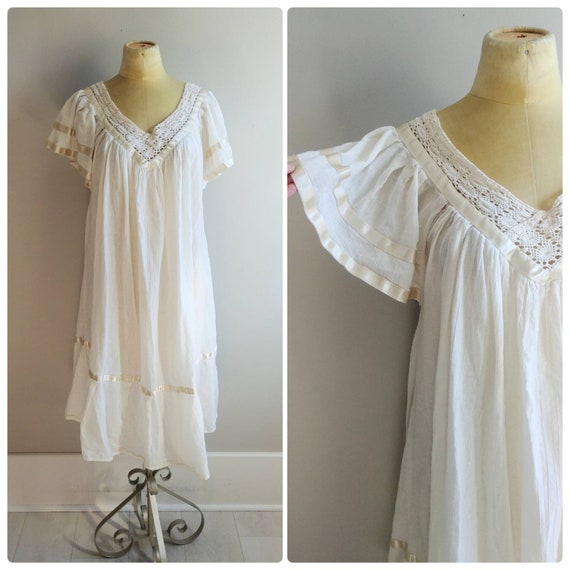Medium Vintage Cotton Gauze Cream Dress Boho Hippie Summer Flutter Sleeves Trapeze Gown Etsy Canada