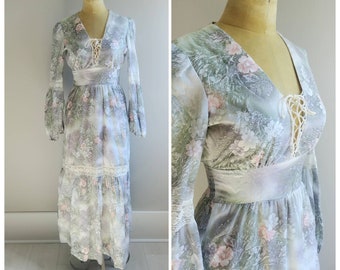 Small Vintage 1970s Womens Prairie Lace Dress Maxi Boho Gown Bishop Sleeves