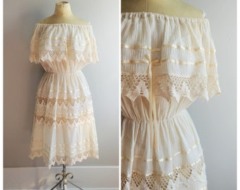 Medium 1970s White Cream Cotton Mexican Dress Boho Lace Off the Shoulder Gown Hippie Midi