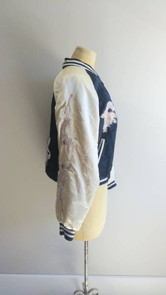 Medium Vintage 1980s Sukajan Souvenier Jacket Hou… - image 3