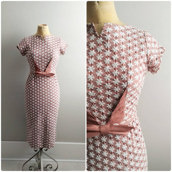 Small Vintage 1960s Wiggle Dress Bombshell Embroid