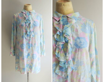Medium 1960s Mini Shirt Dress Flower Print Spring Summer Ruffle Yoke