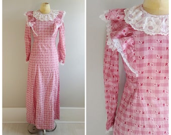 Small Vintage 1970s Womens Prairie Gingham Cottagecore Dress Maxi Boho Gown