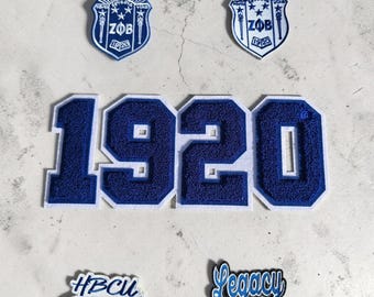 Aplique termocolante em chenille Zeta Phi Beta – Aplique bordado azul royal e branco da irmandade grega