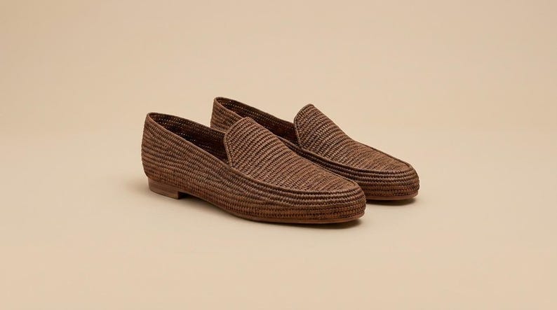 Mocasines de rafia marrón, mocasines marroquíes tejidos, zapatos de verano bohemios sin cordones para hombre. imagen 7