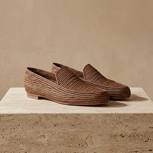 Mocasines de rafia marrón, mocasines marroquíes tejidos, zapatos de verano bohemios sin cordones para hombre. imagen 2