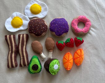 16 piece handmade felt food pretend play set