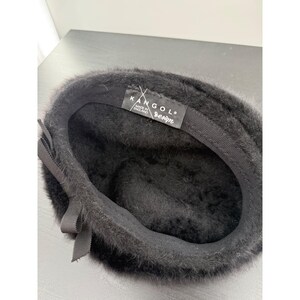 Boina Kangol negra de angora con detalle de lazo, fabricada en Inglaterra, estilo vintage Y2K imagen 2