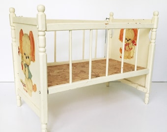Vintage 1950s Metal Doll Crib: Collectible Amsco Toy With Bunny