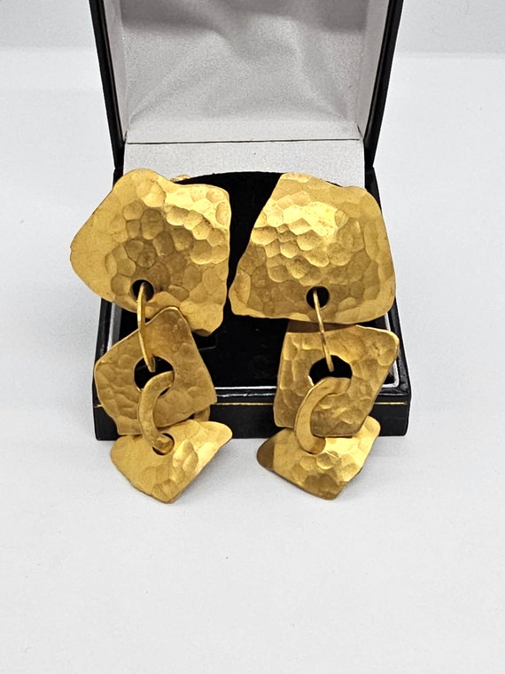 1980s Hammered Gold Tone Clip On Earrings