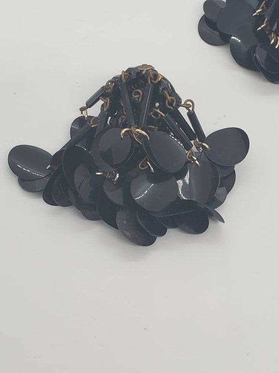 1940s Large Round Black Sequin Cluster Earrings - image 3