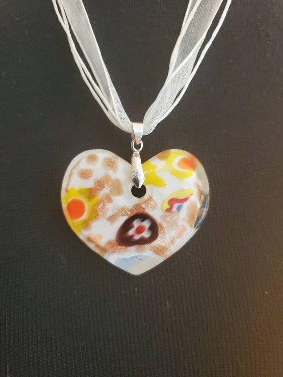 Murano Glass Heart Shaped Pendant Necklace 20 Inch