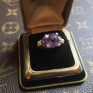 10k Yellow Gold Amethyst Ring