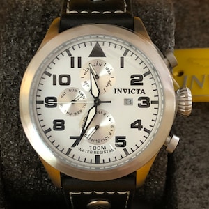 Invicta Chronograph Water Resistant Watch new in box white face watch