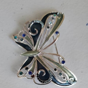 Liz Claiborne Silver Tone Butterfly Brooch