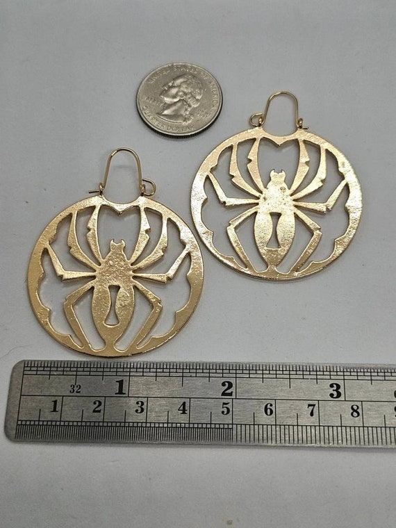 Spider Gold Tone Hoop Earrings Vintage Style - image 6
