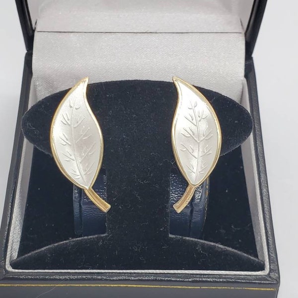 David Anderson Norway DA Gold Over Sterling Silver And Enamel Clip On Leaf Earrings Signed