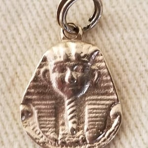 Vintage 14K Yellow Gold Pharaoh Egyptian Head Pendant Charm