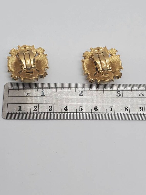 Richelieu Faux Pearl and White Rhinestone Gold To… - image 6