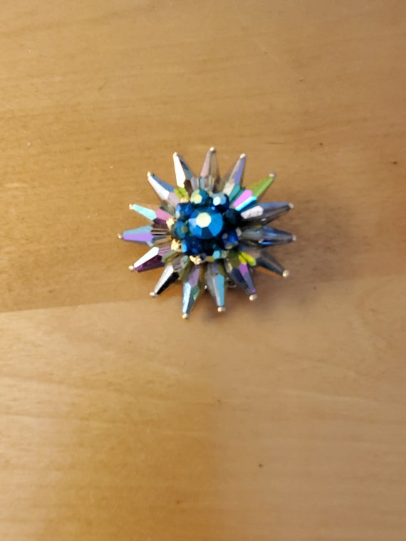 Antique 1950s Aurora Borealis Star Burst Brooch - image 4