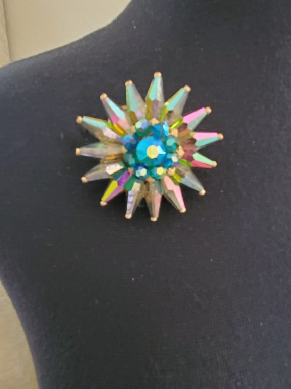 Antique 1950s Aurora Borealis Star Burst Brooch - image 3