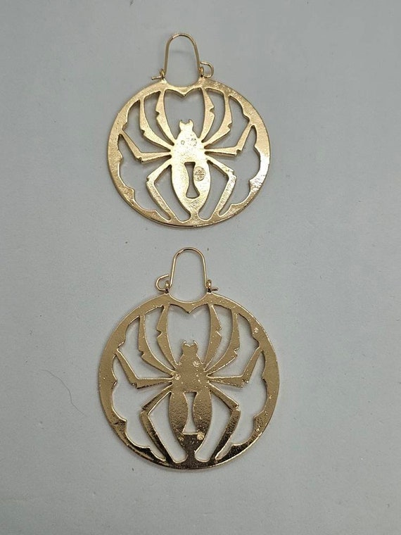 Spider Gold Tone Hoop Earrings Vintage Style - image 3