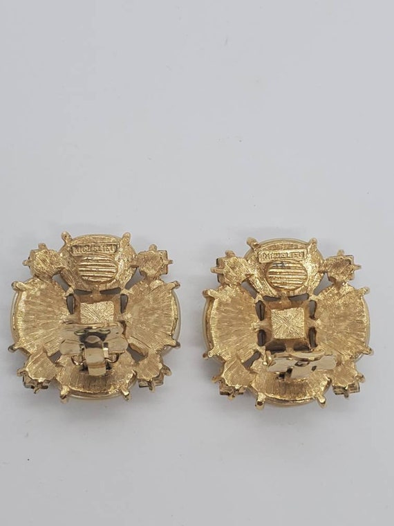 Richelieu Faux Pearl and White Rhinestone Gold To… - image 4