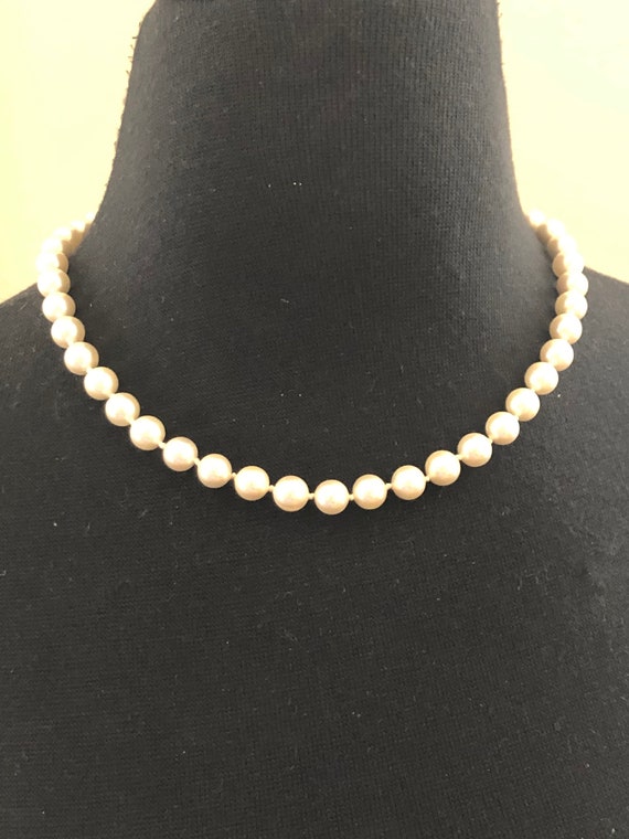 Ocean Treasures 8.5mm Pearl Necklace With 14 Kara… - image 1