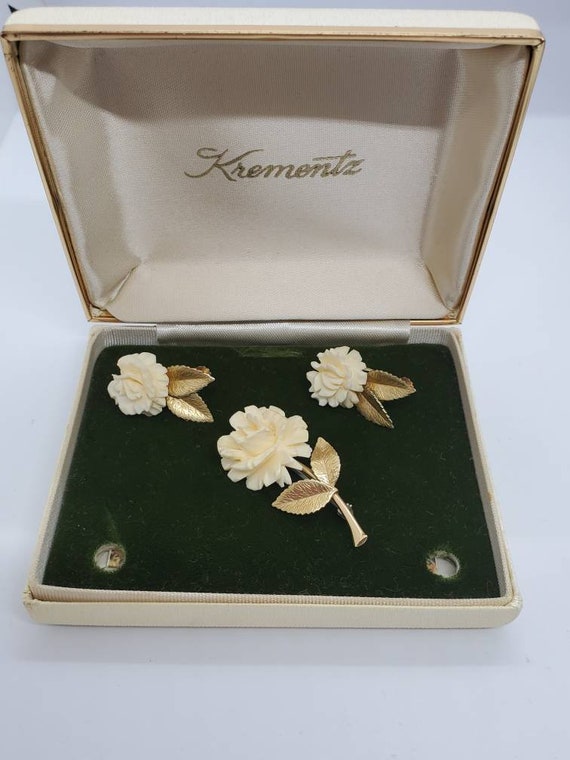 Krementz Flower Screwback Earrings and Brooch Set 