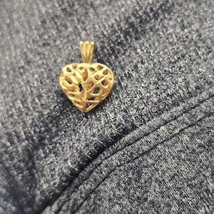 14 Karat Yellow Gold Filigree Miniature Puff Heart Pendant Charm