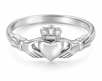 Claddagh-Ring, Edelstahl, Symbol für Liebe, Treue und Freundschaft, gold- oder silberfarbener irischer Schmuck