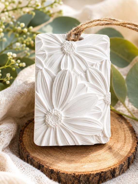 Aroma Stone Diffuser, Essential Oil Diffuser, Daisy Flower or Ginkgo Leaf, Aromatherapy, Car, Office & Small Space, Flame-Free Fragrance