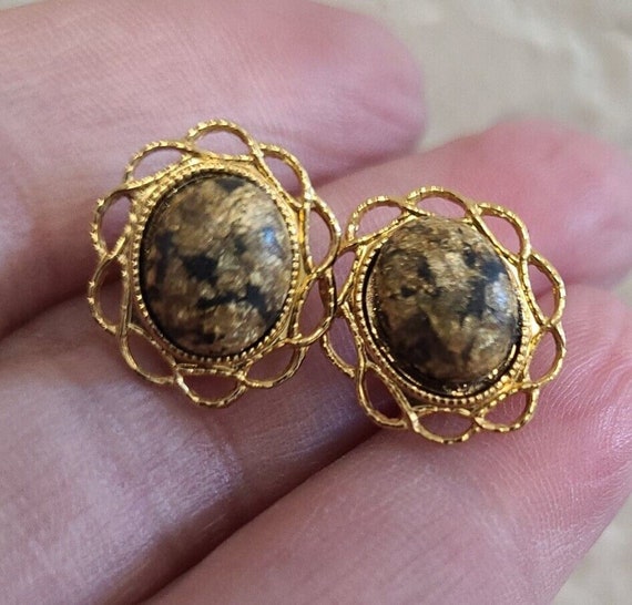 Vintage Earrings 1980s Pierced Gold Tone Small St… - image 2