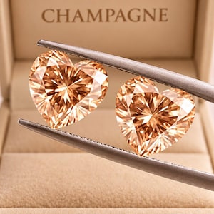 2 st par ljus champagnefärgad hjärtslipad VVS1 labodrogen moissanit diamant (6 x 6 MM) 2 st ädelsten för smycken