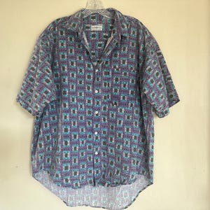 Vintage 90s Sostanza Abstract Print Shirt – Men’s Large – 100% Cotton – Purple & Teal Geometric Crinkle Button Down