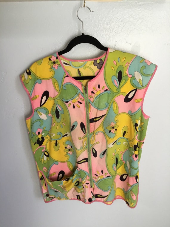 1960s flower child vest bright, psychedellic zip u