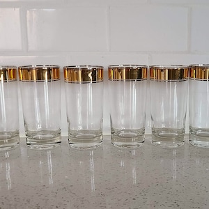 6 vasos dorados de mediados de siglo, vajilla vintage de los años 60 y 70, estilo retro.