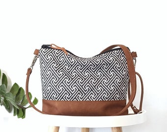 Crossbody vegan leather bag with monochrome print, Large medium crossbody purse, Black and white geometric bag, Crossbody shoulder bag
