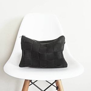 Schwarze Vegan Leder gewebte Clutch-Tasche, Clutch-Geldbeutel, gewebte Ledertasche, Abendtasche, Große Clutch Geldbörse, Crossbody-tasche, Crossbody-Geldbeutel