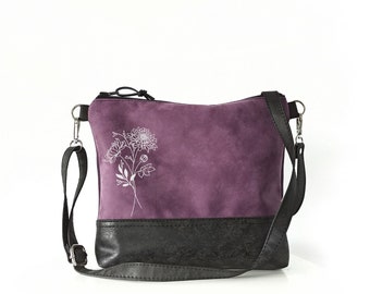 Personalized birth flower crossbody bag, Custom crossbody purse, Floral bag, Shoulder crossbody purse, Gift for her, Women's handbag, Gift