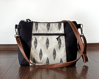 Black canvas crossbody purse, Women's Crossbody Bag, Shoulder Bag, Minimalist Crossbody bag, Travel Bag, Summer vacation bag, Gift for her