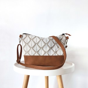 Crossbody bag, Crossbody purse, mittelgroße Umhängetasche, Canvas und veganes Leder, Alltagstasche, Boho Tasche, Graue und braune Tasche