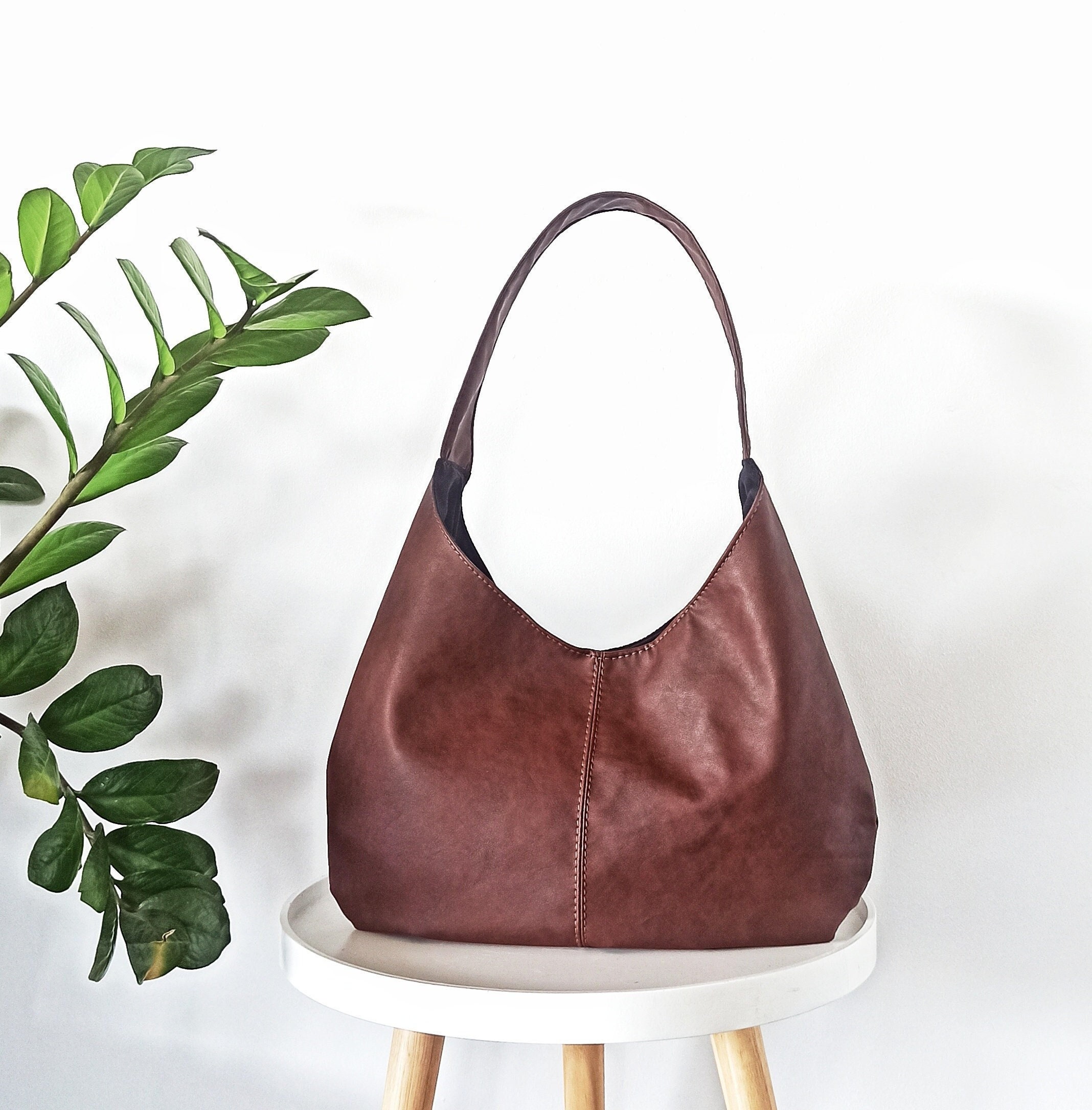 Leather HOBO Bag-Chestnut