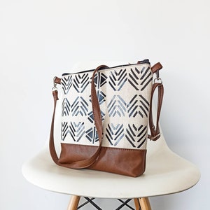 Canvas and leather crossbody bag with geometric print, Large medium crossbody purse, Tribal boho bag, Shoulder bag, Canvas Hobo crossbody image 3