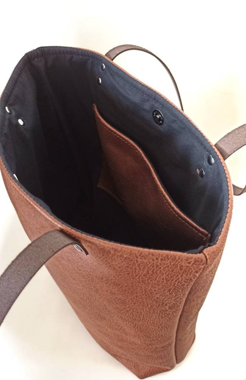 Cognac brown tote Bag, Large tote, Distressed look, Rustic, Casual tote, Vegan leather, Large leather tote, Shoulder bag, Leather purse image 4