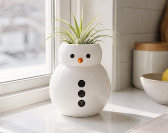 Snowman Planter, Cute Christmas Succulent Pot, Winter Holiday Desk Decor, 3D Printed Snowman Plant Pot, Small Indoor Planter