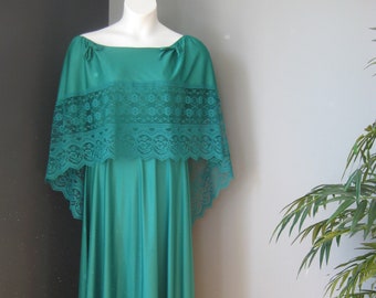 Green Prom Dress / Vtg 70s / Green Maxi Dress w lace Cape /Vintage Prom Dress